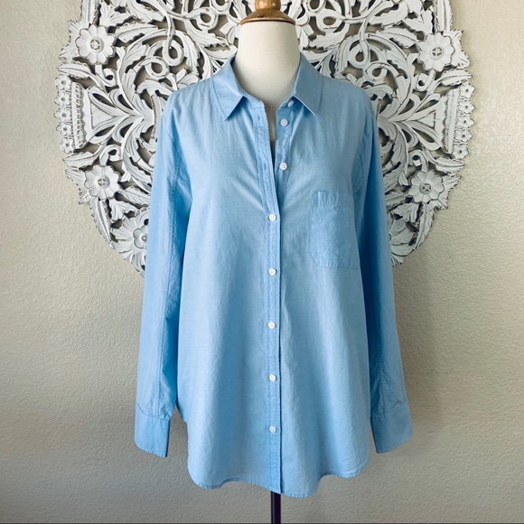 Athleta Tops - {Athleta} Blue Back-Stripe Marinwood Poplin Shirt